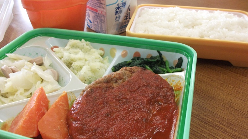 ハマ弁が1食6000円!? 「横浜らしい中学昼食」の行方とは