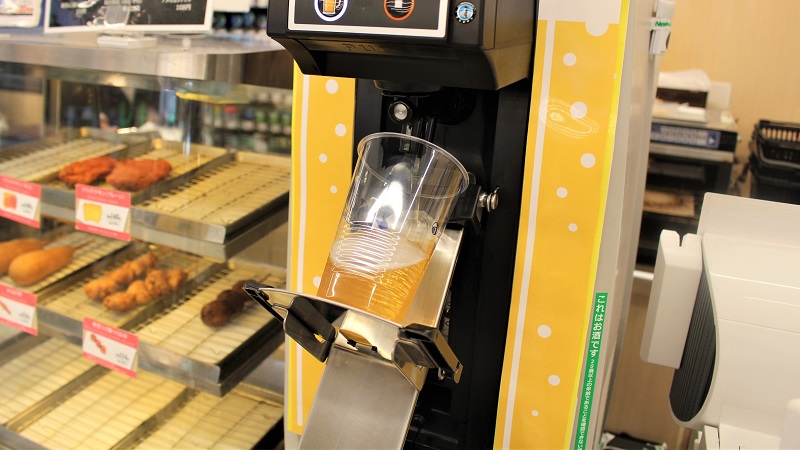 提供中止になったはずの「コンビニで生ビール」が東戸塚で飲めた!