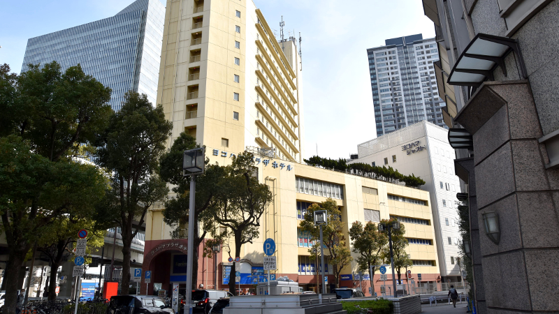 横浜駅東口にあるヨコハマプラザホテルが営業終了した理由は?解体前の館内に潜入!